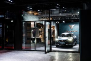 Cupra eröffnet Pop-up Store in München 